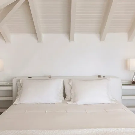 Casa D'arriba Bed & Breakfast Atouguia Da Baleia