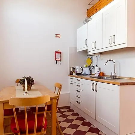 Casa D'arriba ベッド・アンド・ブレックファスト 4*