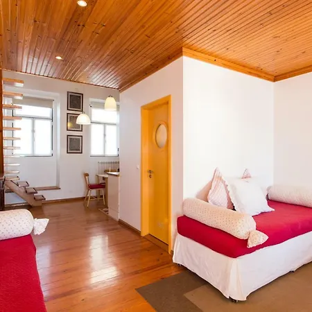 Bed and Breakfast Casa D'arriba Atouguia Da Baleia